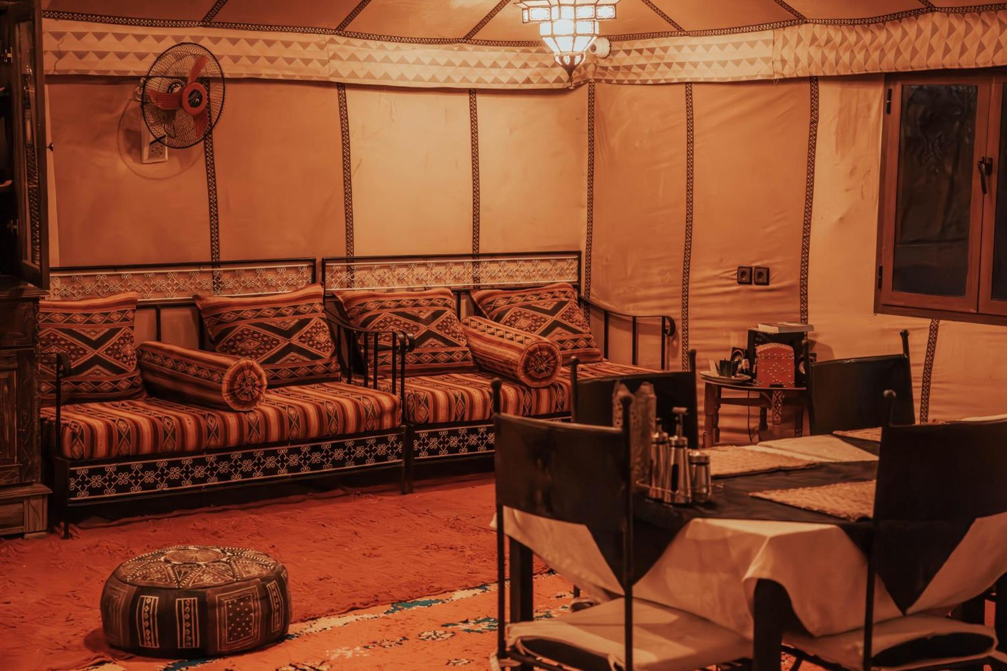 Moonlight Desert Camp Merzouga Buitenkant foto