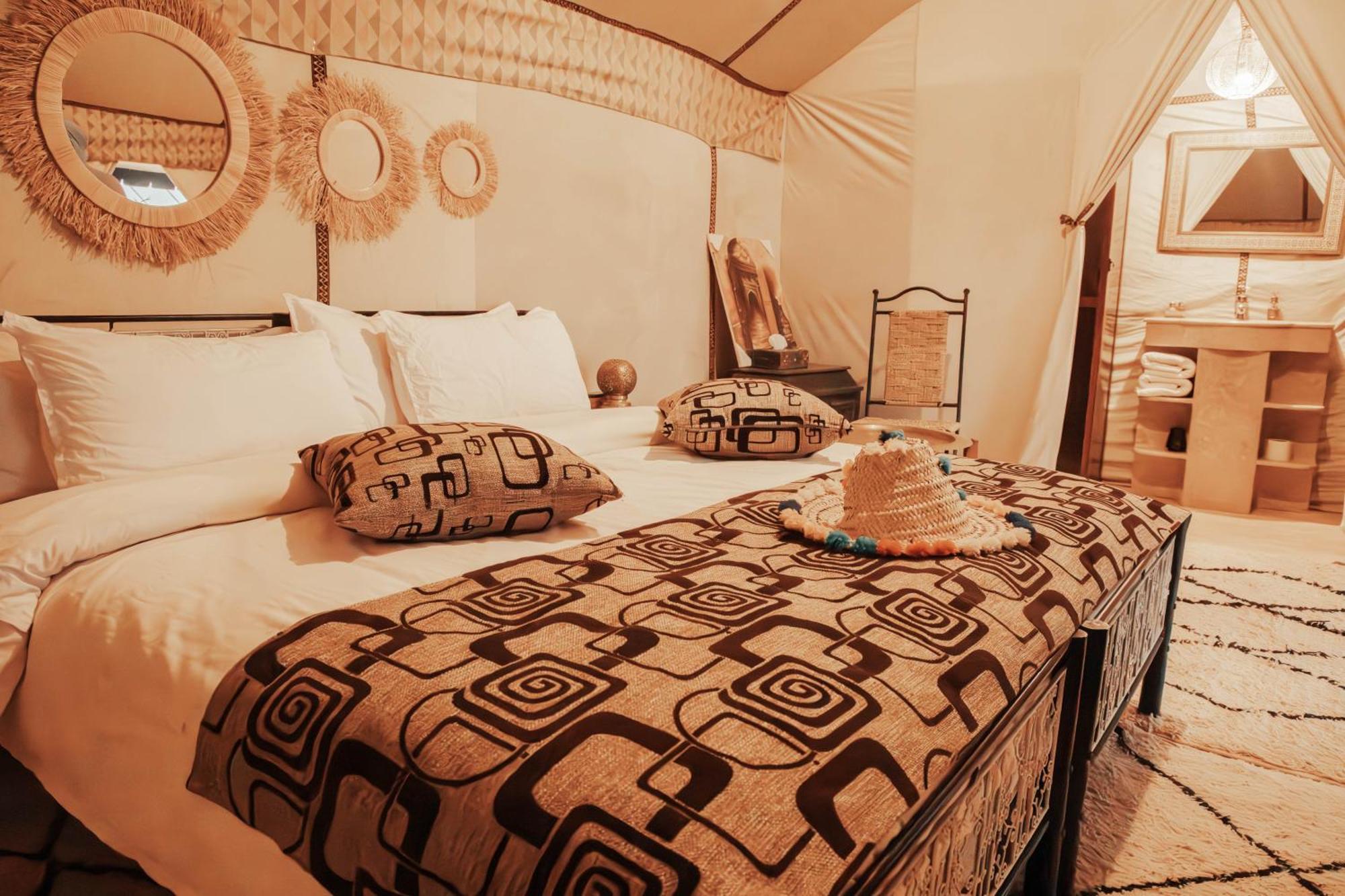 Moonlight Desert Camp Merzouga Buitenkant foto